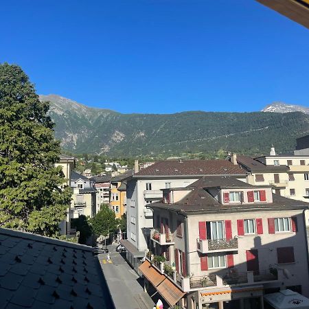 Brig City Mountain View エクステリア 写真